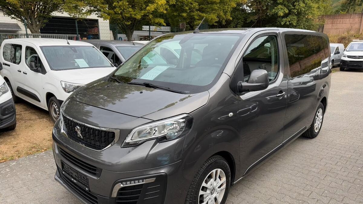 Autoexport Bochum – Fahrzeuge werden abgeholt und exportiert
